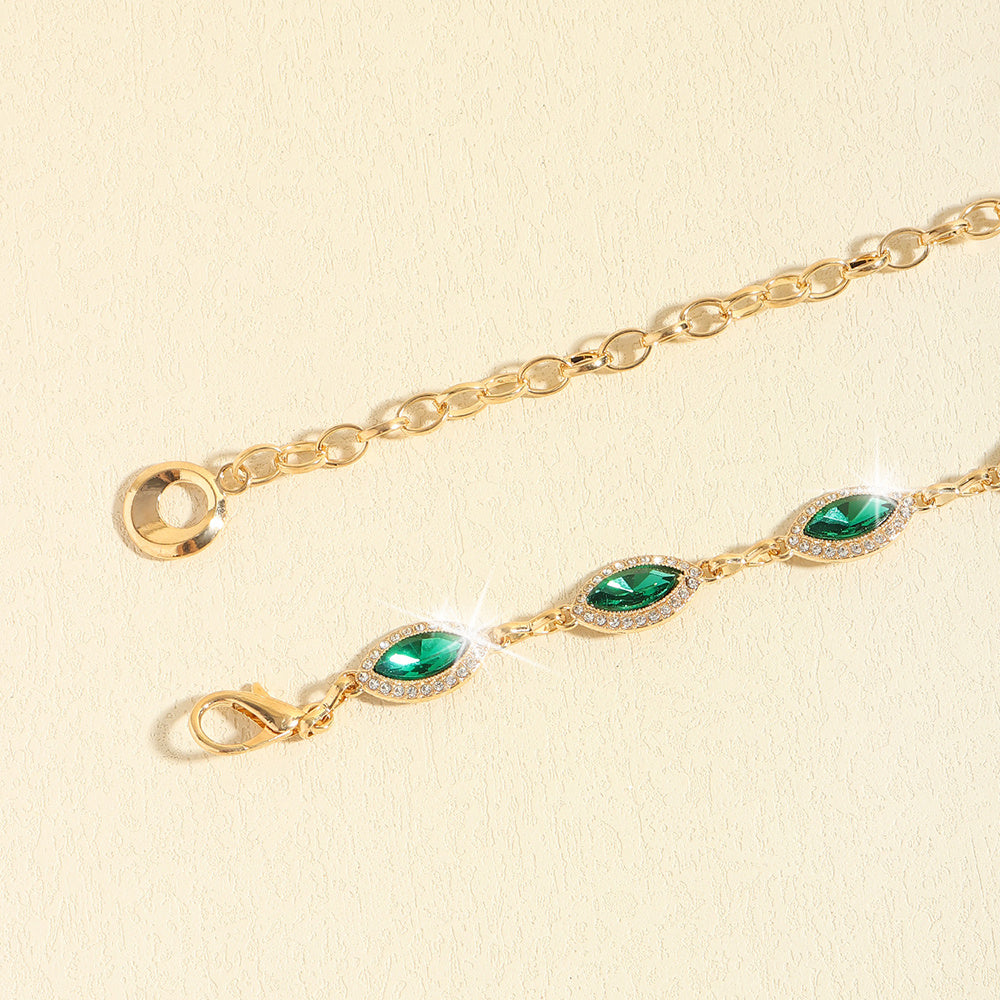 Elegant Women's Waist Chain Emerald Look