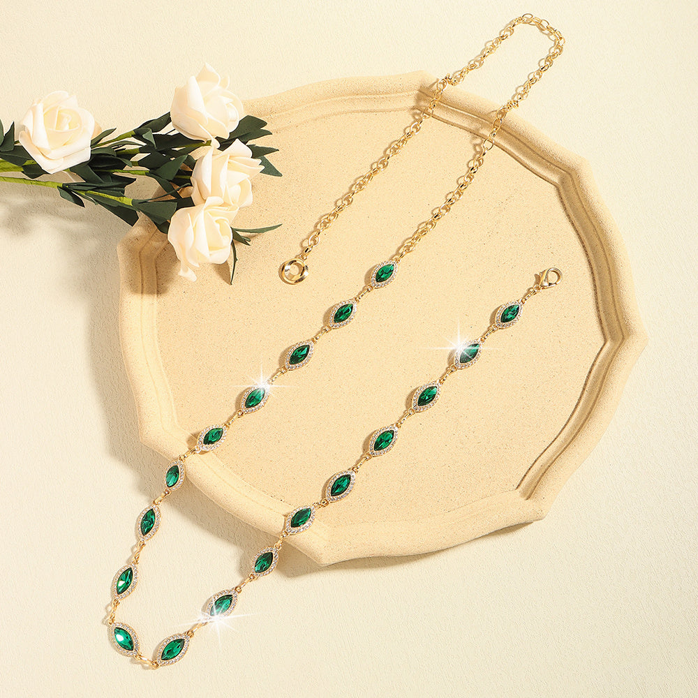 Elegant Women's Waist Chain Emerald Look