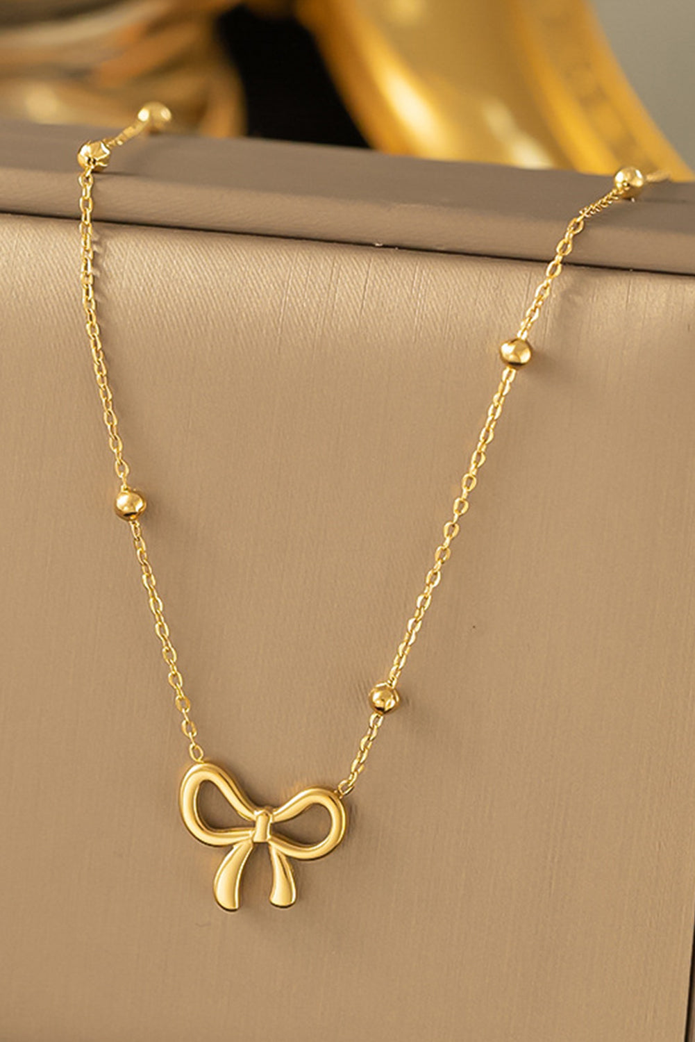 Gold Bow Pendant Choker Necklace